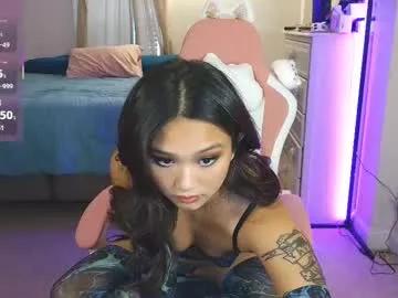 lucydelrey57 on Chaturbate