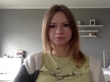 lux_millie on Chaturbate