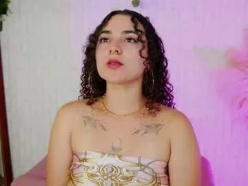 merida_bell18 on Chaturbate