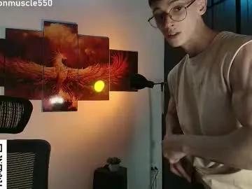 metatron_muscle on Chaturbate