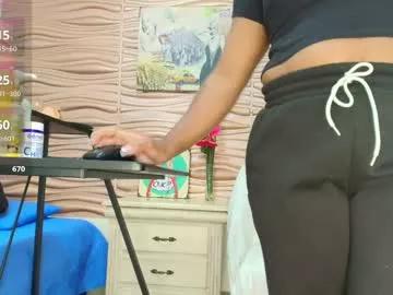 mia_pineda on Chaturbate