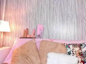 mirandafoxx on Chaturbate