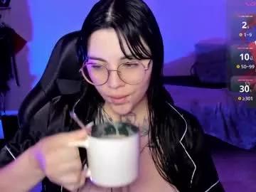 misscharlottte_18 on Chaturbate