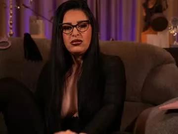 mistresskellykent on Chaturbate