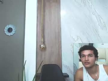 moon_and_fire_ on Chaturbate
