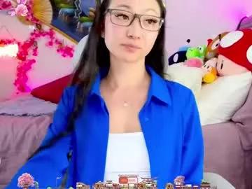 mysweetsofie1 on Chaturbate