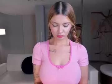 niaholland on Chaturbate