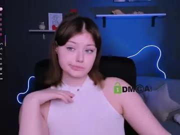 nikol_kitt on Chaturbate