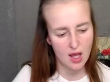 nikolleta_m on Chaturbate