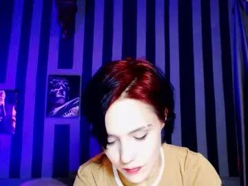 onaloon on Chaturbate