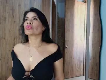 Freechat perla_milf4u on Chaturbate