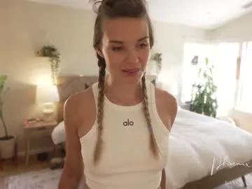 Freechat phoenix_taylor on Chaturbate