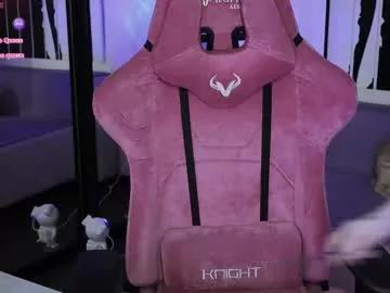 prettybones on Chaturbate