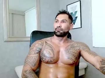 rogers_p on Chaturbate