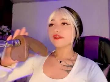 scarlet_gold on Chaturbate