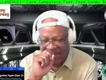 scifidiscoguy on Chaturbate