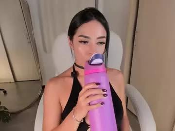 Group seductivelvet on Chaturbate