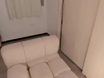 Group seductivelvet on Chaturbate