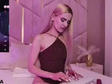 selenadaze on Chaturbate 