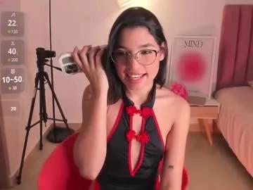 sexy_dreams19 on Chaturbate