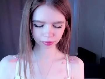 shelleyborom on Chaturbate