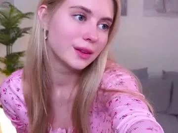 skyeveil on Chaturbate