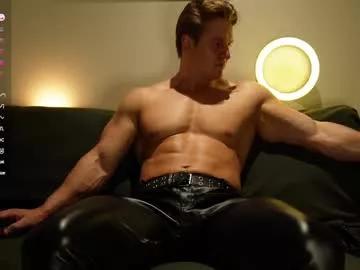 steevemuscle on Chaturbate 
