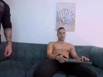 straight__friends on Chaturbate
