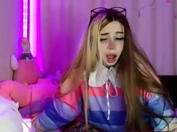 Freechat suemeow on Chaturbate