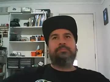 Freechat theozbeardguy on Chaturbate