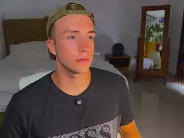 tommy_cumfinger on Chaturbate