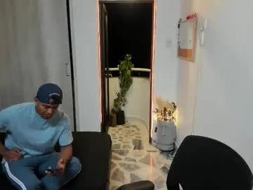 travis_bakerr on Chaturbate