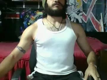 trizquelmen on Chaturbate