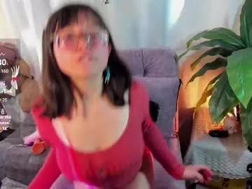 uchikydoll on Chaturbate