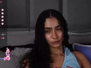 vicky_curly on Chaturbate