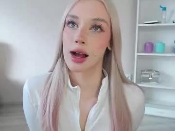 vickyfuckingdoll on Chaturbate