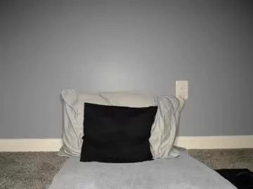 Freechat wannaplay1025 on Chaturbate