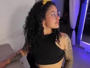 witchofhearts on Chaturbate