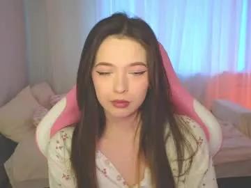 yuna_sunshy on Chaturbate