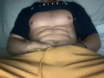 yungbull06 on Chaturbate