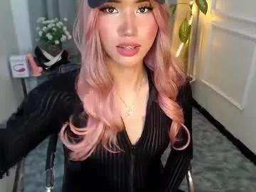 zelainalovetocum on Chaturbate