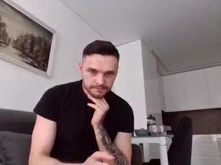 andrew_noble on Flirt4Free 