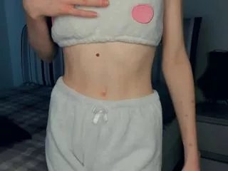 Offline annis_claybornea on Flirt4Free