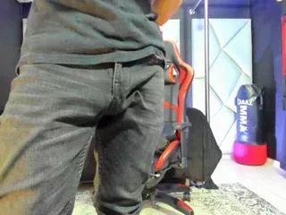 Offline ayden_miller on Flirt4Free