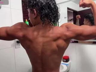 bradley_strong on Flirt4Free 