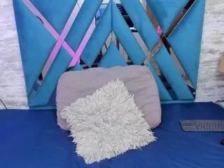 chloe_daviess on Flirt4Free 