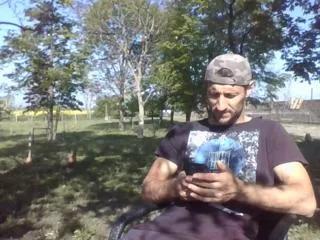 chris_aron on Flirt4Free 