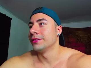 christian_thompsonn on Flirt4Free 
