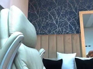 Offline connor_mckenzie on Flirt4Free