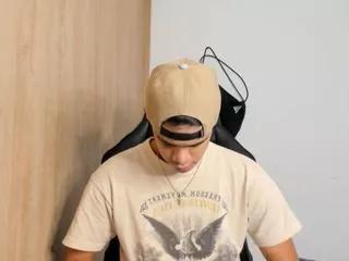 damiano_lucaferri on Flirt4Free 